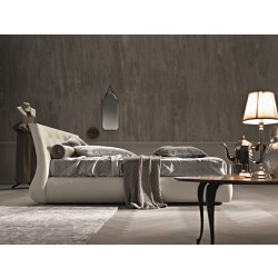 Slope Bed With Storage