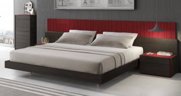 Broadway Queen Bed