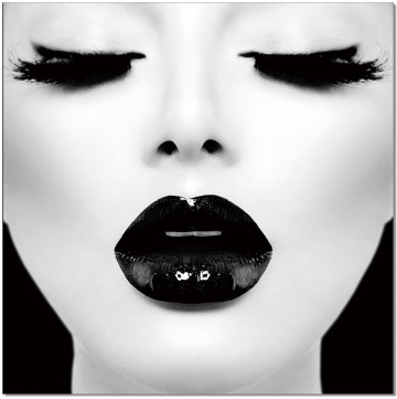 Black Dahlia B&W Wall Print