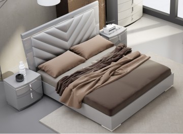 Washington Queen Bed