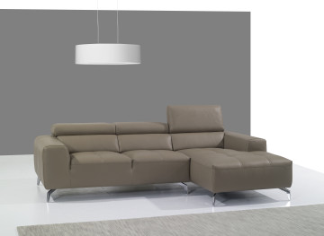 Compact Tufted Right Hand Facing Leather Sectional
